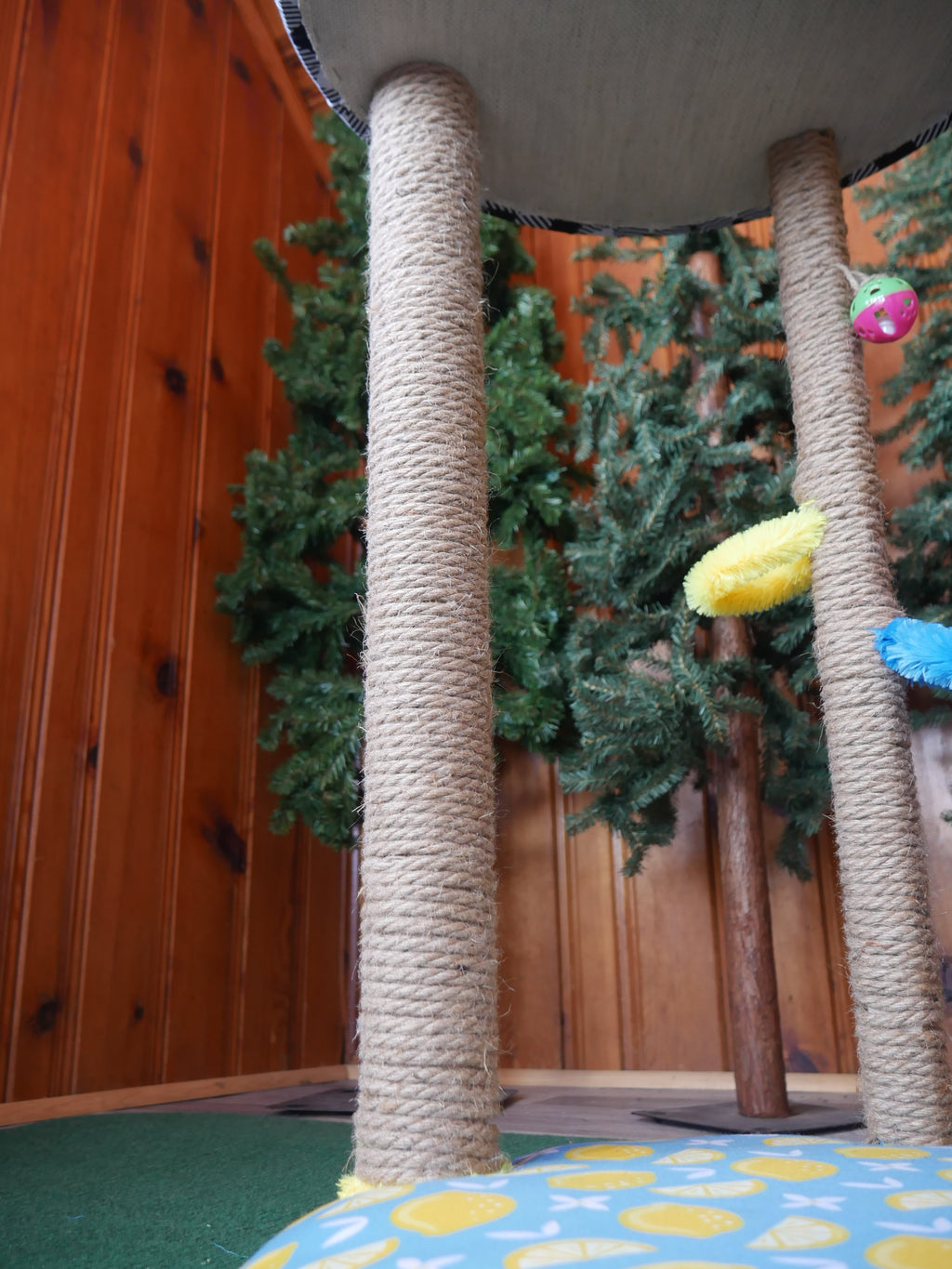 Multi-Pattern 18x27 Scratch Tower For Cats